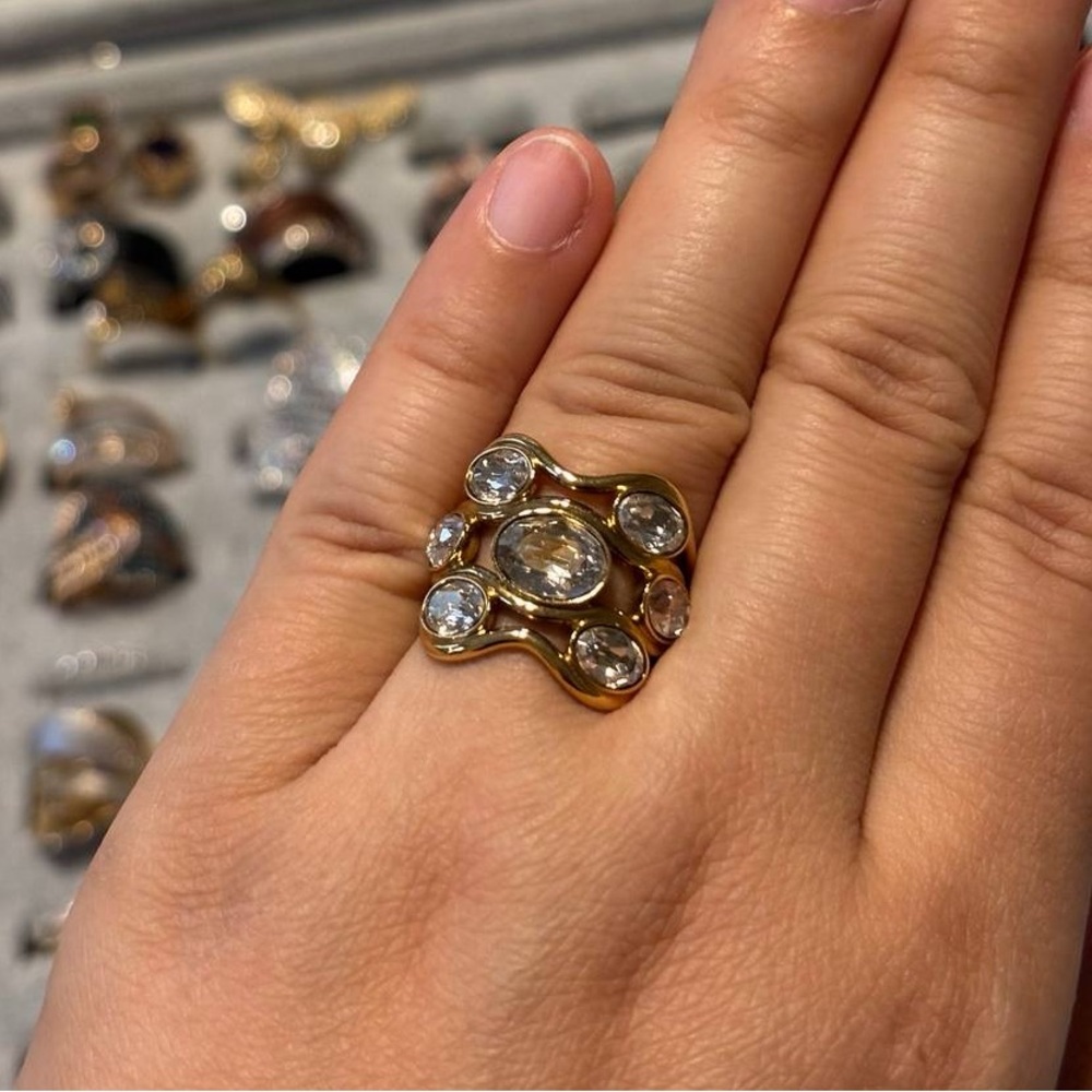 BRAND NEW - Swarovski ring